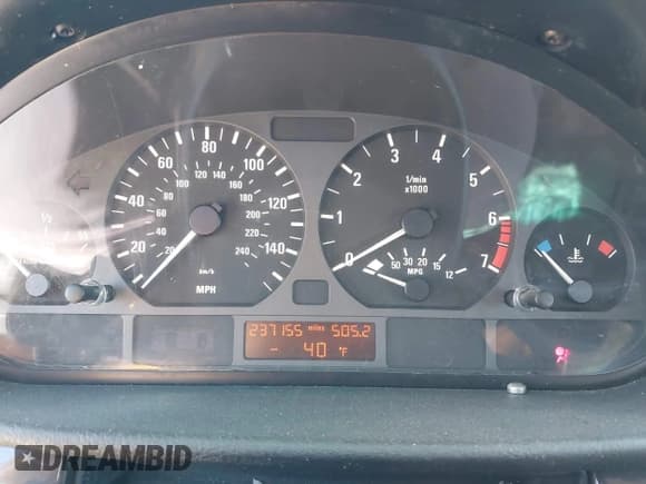 ✅ 2002 BMW 3 Series 325xi • VIN: WBAEU33472PF57461 • Лот: 42165341. Опубликован ранее на IAAI с пробегом 237 155 миль. Бесплатный доступ к архиву аукционных продаж из США и подробный отчёт об истории автомобиля на DreamBid. Изображение 7.