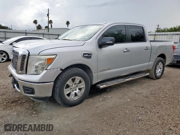 ✅ 2017 Nissan Titan S • VIN: 1N6AA1EK5HN549612 • Lot: 80877175. Listed on Copart with 194,928 mi. Free auction sales archive from the USA and detailed vehicle history report at DreamBid. Image 1.