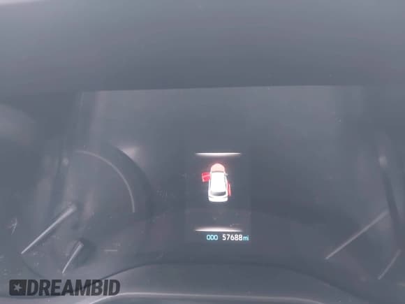 ✅ 2022 Toyota Sienna XLE • VIN: 5TDJRKEC0NS082647 • Lot: 43560189. Wystawiony na IAAI z przebiegiem 57 688 mil. Bezpłatny archiwum sprzedaży aukcyjnych z USA i szczegółowy raport historii pojazdu na DreamBid. Zdjęcie 7.