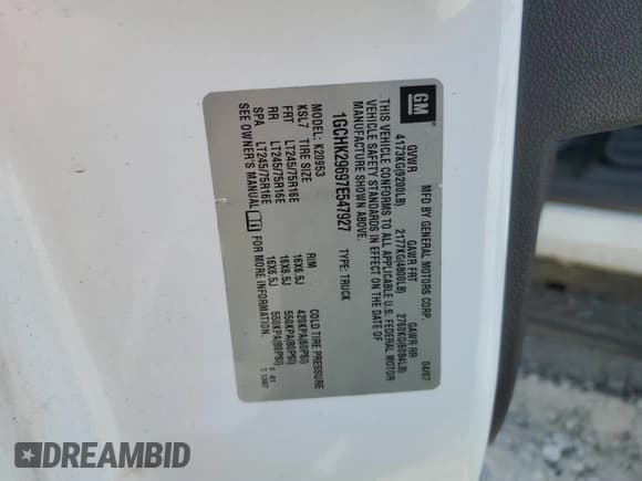 ✅ 2007 Chevrolet Silverado 2500HD 2LT • VIN: 1GCHK29697E547927 • Lot: 69598004. Listed on Copart with 232,285 mi. Free auction sales archive from the USA and detailed vehicle history report at DreamBid. Image 12.