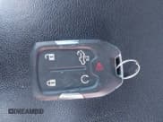 ✅ 2020 Chevrolet Silverado 1500 RST • VIN: 3GCUYEET4LG336258 • Lot: 41360996. Listed on IAAI with 117,659 mi. Free auction sales archive from the USA and detailed vehicle history report at DreamBid. Image 11.