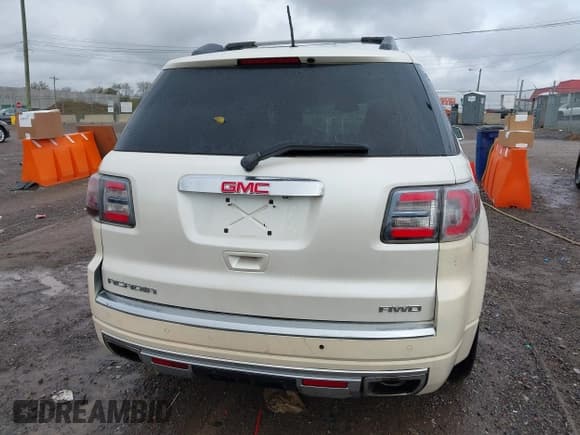 ✅ 2013 GMC Acadia Denali • VIN: 1GKKVTKD6DJ256031 • Lot: 43567146. Listed on IAAI with 182,953 mi. Free auction sales archive from the USA and detailed vehicle history report at DreamBid. Image 16.