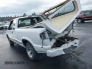 ✅ 2001 Chevrolet S-10 LS • VIN: 1GCCS19511K146361 • Лот: 41170185. Опубликован ранее на IAAI с пробегом 103 937 миль. Бесплатный доступ к архиву аукционных продаж из США и подробный отчёт об истории автомобиля на DreamBid. Изображение 3.