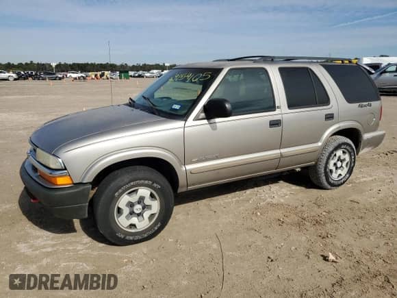 2003 Chevrolet Blazer LS with VIN 1GNDT13X93K118796, listed as a Copart auction lot 89154105 with 94,242 mi miles and Clean title. Bid and sale history available at DreamBid. Image 1.