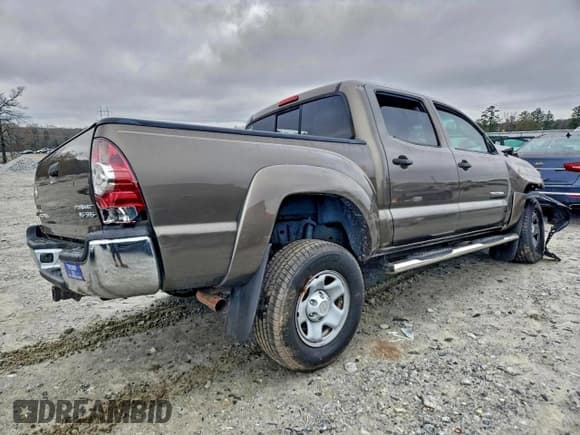 ✅ 2013 Toyota Tacoma PreRunner • VIN: 5TFJU4GN7DX044253 • Лот: 95284295. Опубликован ранее на Copart с пробегом Не указан. Бесплатный доступ к архиву аукционных продаж из США и подробный отчёт об истории автомобиля на DreamBid. Изображение 3.