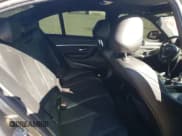 ✅ 2016 BMW 3 Series 328i xDrive • VIN: WBA8E3G58GNT80609 • Lot: 84862745. Wystawiony na Copart z przebiegiem 64 282 mil. Bezpłatny archiwum sprzedaży aukcyjnych z USA i szczegółowy raport historii pojazdu na DreamBid. Zdjęcie 10.