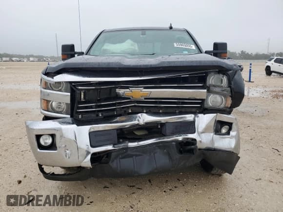 ✅ 2015 Chevrolet Silverado 2500HD LT • VIN: 1GC1CVEG7FF532494 • Lot: 55965055. Wystawiony na Copart z przebiegiem 149 664 mil. Bezpłatny archiwum sprzedaży aukcyjnych z USA i szczegółowy raport historii pojazdu na DreamBid. Zdjęcie 5.