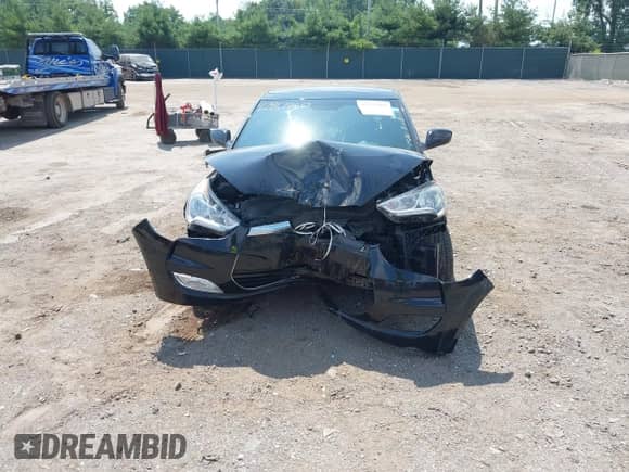 2016 Hyundai Veloster with VIN KMHTC6AD3GU300624, listed as a IAAI auction lot 42951960 with 83,779 mi miles and . Bid and sale history available at DreamBid. Image 6.