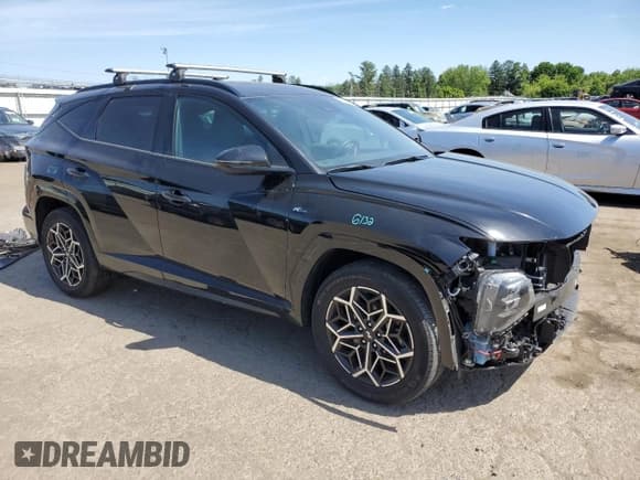 ✅ 2022 Hyundai Tucson N Line • VIN: KM8JFCAE1NU124000 • Lot: 57139594. Wystawiony na Copart z przebiegiem 23 316 mil. Bezpłatny archiwum sprzedaży aukcyjnych z USA i szczegółowy raport historii pojazdu na DreamBid. Zdjęcie 4.
