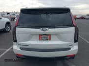 ✅ 2022 Cadillac Escalade Sport • VIN: 1GYS4FKL7NR121760 • Лот: 42677338. Опубликован ранее на IAAI с пробегом Не указан. Бесплатный доступ к архиву аукционных продаж из США и подробный отчёт об истории автомобиля на DreamBid. Изображение 16.