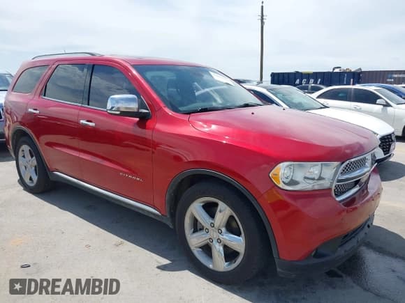 ✅ 2011 Dodge Durango Citadel • VIN: 1D4RD5GG2BC648195 • Lot: 42802738. Wystawiony na IAAI z przebiegiem 171 114 mil. Bezpłatny archiwum sprzedaży aukcyjnych z USA i szczegółowy raport historii pojazdu na DreamBid. Zdjęcie 1.