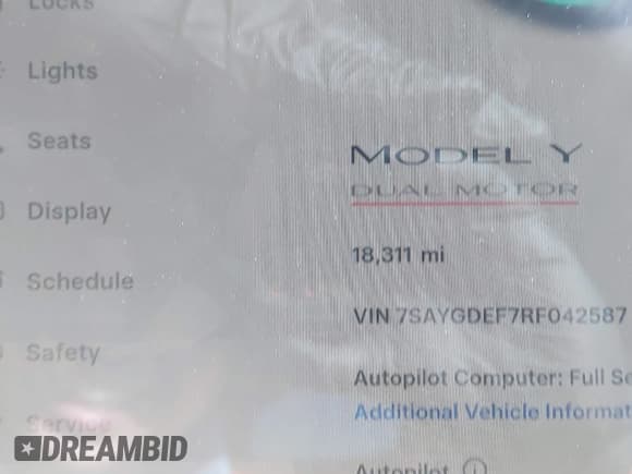 ✅ 2024 Tesla Model Y Performance • VIN: 7SAYGDEF7RF042587 • Lot: 43546539. Wystawiony na IAAI z przebiegiem 18 311 mil. Bezpłatny archiwum sprzedaży aukcyjnych z USA i szczegółowy raport historii pojazdu na DreamBid. Zdjęcie 16.