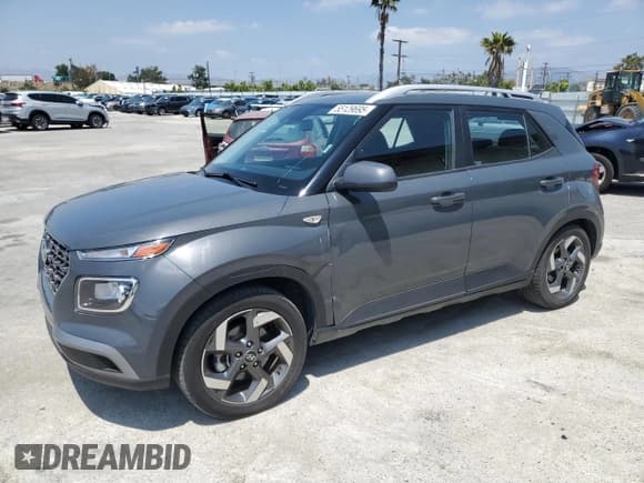 ✅ 2023 Hyundai Venue Limited • VIN: KMHRC8A39PU249336 • Лот: 55129695. Опубликован ранее на Copart с пробегом 32 438 миль. Бесплатный доступ к архиву аукционных продаж из США и подробный отчёт об истории автомобиля на DreamBid. Изображение 1.