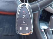 ✅ 2020 Chevrolet Equinox LT • VIN: 2GNAXKEV2L6232456 • Lot: 43309584. Wystawiony na IAAI z przebiegiem 103 556 mil. Bezpłatny archiwum sprzedaży aukcyjnych z USA i szczegółowy raport historii pojazdu na DreamBid. Zdjęcie 11.