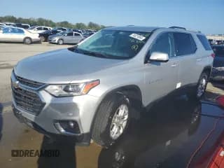 ✅ 2018 Chevrolet Traverse LT Cloth • VIN: 1GNEVGKW1JJ101424 • Lot: 74521894. Wystawiony na Copart z przebiegiem 63 542 mil. Bezpłatny archiwum sprzedaży aukcyjnych z USA i szczegółowy raport historii pojazdu na DreamBid. Zdjęcie 1.