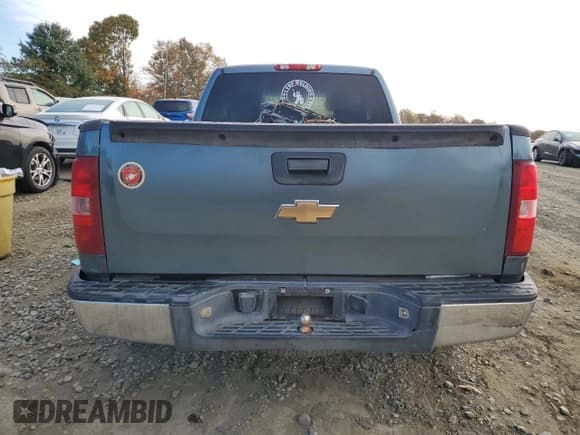 ✅ 2007 Chevrolet Silverado 1500 1LT • VIN: 2GCEK19C371663239 • Lot: 90299465. Wystawiony na Copart z przebiegiem 307 358 mil. Bezpłatny archiwum sprzedaży aukcyjnych z USA i szczegółowy raport historii pojazdu na DreamBid. Zdjęcie 6.