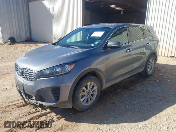 ✅ 2020 Kia Sorento LX • VIN: 5XYPG4A50LG671257 • Лот: 43785414. Опубликован ранее на IAAI с пробегом 114 071 миль. Бесплатный доступ к архиву аукционных продаж из США и подробный отчёт об истории автомобиля на DreamBid. Изображение 17.