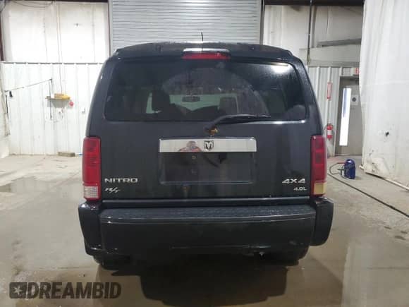 2008 Dodge Nitro R/T с VIN 1D8GU58648W137994, выставлен на аукционе Copart как лот 81246034 с пробегом 150 221 миль миль и Списание • Salvage title. История ставок и продаж доступна на DreamBid. Изображение 6.