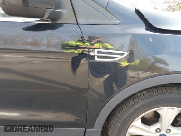 ✅ 2014 Ford Escape SE • VIN: 1FMCU9GX2EUA86352 • Lot: 43644711. Wystawiony na IAAI z przebiegiem 137 143 mil. Bezpłatny archiwum sprzedaży aukcyjnych z USA i szczegółowy raport historii pojazdu na DreamBid. Zdjęcie 19.