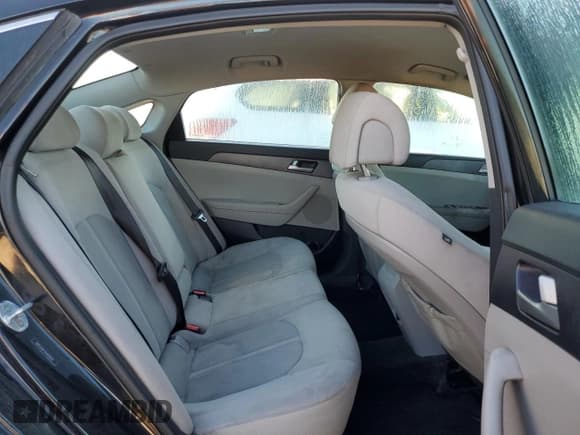 ✅ 2017 Hyundai Sonata SE • VIN: 5NPE24AF1HH459241 • Лот: 72787782. Опубликован ранее на Copart с пробегом 116 739 миль. Бесплатный доступ к архиву аукционных продаж из США и подробный отчёт об истории автомобиля на DreamBid. Изображение 10.