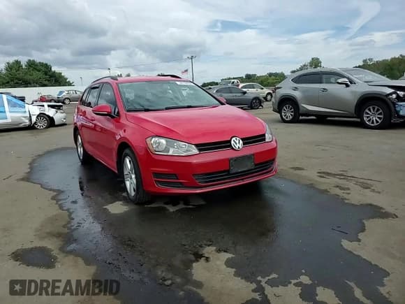 ✅ 2015 Volkswagen Golf S • VIN: 3VWCA7AU4FM517227 • Lot: 80190525. Listed on Copart with 180,510 mi. Free auction sales archive from the USA and detailed vehicle history report at DreamBid. Image 13.