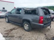 ✅ 2010 Chevrolet Suburban LS • VIN: 1GNUCHE07AR213838 • Lot: 42523274. Listed on IAAI with 251,109 mi. Free auction sales archive from the USA and detailed vehicle history report at DreamBid. Image 3.