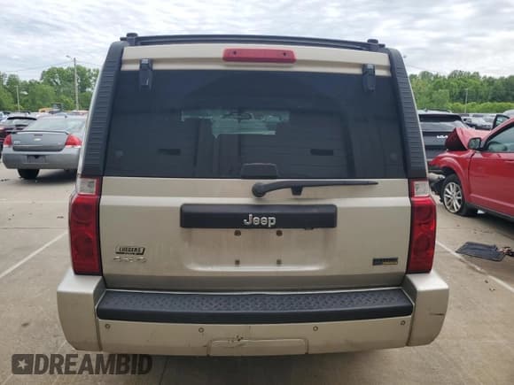 ✅ 2007 Jeep Commander Sport • VIN: 1J8HG48P67C653599 • Lot: 55772485. Wystawiony na Copart z przebiegiem 227 212 mil. Bezpłatny archiwum sprzedaży aukcyjnych z USA i szczegółowy raport historii pojazdu na DreamBid. Zdjęcie 6.