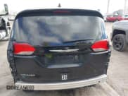 ✅ 2023 Chrysler Voyager LX • VIN: 2C4RC1CG4PR525303 • Lot: 43501227. Wystawiony na IAAI z przebiegiem 65 829 mil. Bezpłatny archiwum sprzedaży aukcyjnych z USA i szczegółowy raport historii pojazdu na DreamBid. Zdjęcie 16.