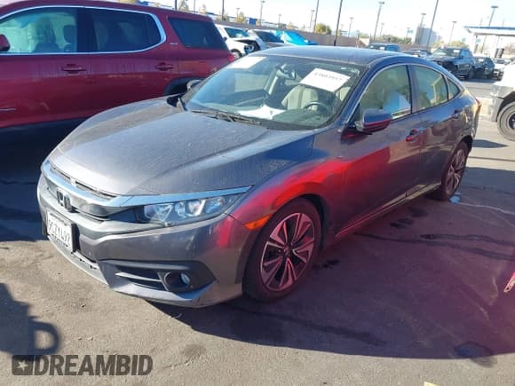 ✅ 2018 Honda Civic EX-T • VIN: JHMFC1F33JX008304 • Лот: 43803957. Опубликован ранее на IAAI с пробегом 191 100 миль. Бесплатный доступ к архиву аукционных продаж из США и подробный отчёт об истории автомобиля на DreamBid. Изображение 2.
