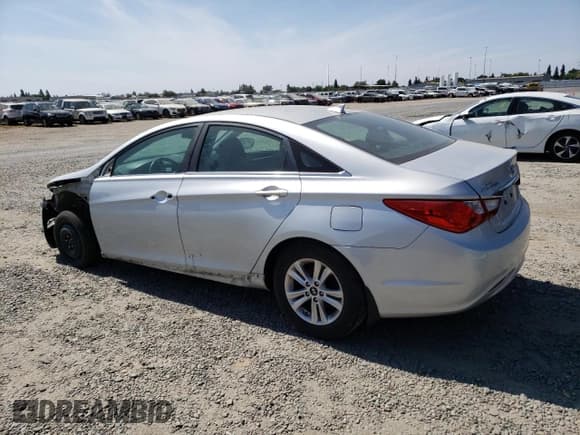 ✅ 2013 Hyundai Sonata GLS • VIN: 5NPEB4AC8DH758354 • Lot: 71411584. Listed on Copart with 150,212 mi. Free auction sales archive from the USA and detailed vehicle history report at DreamBid. Image 2.