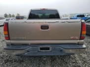 ✅ 2002 GMC Sierra 1500 SLE • VIN: 2GTEK19V321236606 • Lot: 49308235. Wystawiony na Copart z przebiegiem 222 040 mil. Bezpłatny archiwum sprzedaży aukcyjnych z USA i szczegółowy raport historii pojazdu na DreamBid. Zdjęcie 6.