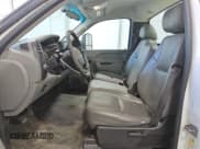 ✅ 2013 Chevrolet Silverado 2500HD Work Truck • VIN: 1GC0CVCG2DF195485 • Лот: 70870625. Опубликован ранее на Copart с пробегом 206 164 миль. Бесплатный доступ к архиву аукционных продаж из США и подробный отчёт об истории автомобиля на DreamBid. Изображение 7.