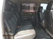 ✅ 2019 Chevrolet Silverado 1500 • VIN: 0K1175584768 • Лот: 63298294. Опубликован ранее на Copart с пробегом 63 769 миль. Бесплатный доступ к архиву аукционных продаж из США и подробный отчёт об истории автомобиля на DreamBid. Изображение 10.