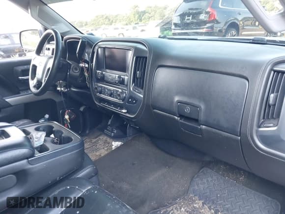 ✅ 2017 Chevrolet Silverado 2500HD LTZ • VIN: 1GC1KWEG8HF151619 • Lot: 42978092. Listed on IAAI with 96,276 mi. Free auction sales archive from the USA and detailed vehicle history report at DreamBid. Image 5.