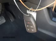 ✅ 2026 Chevrolet Equinox FWD ACTIV • VIN: 3GNAXKEG2TL131950 • Lot: 42992545. Wystawiony na IAAI z przebiegiem 823 mil. Bezpłatny archiwum sprzedaży aukcyjnych z USA i szczegółowy raport historii pojazdu na DreamBid. Zdjęcie 11.