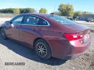 2016 Chevrolet Malibu LS z VIN 1G1ZB5ST1GF180921, wystawiony jako IAAI lot #43419551 z przebiegiem 124 484 mil mil oraz . Historia ofert i sprzedaży dostępna na DreamBid. Obrazek 3.