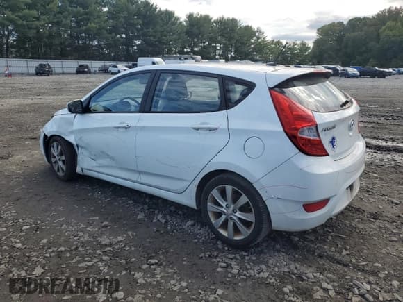 ✅ 2014 Hyundai Accent SE • VIN: KMHCU5AE1EU153328 • Лот: 73867814. Опубликован ранее на Copart с пробегом 151 929 миль. Бесплатный доступ к архиву аукционных продаж из США и подробный отчёт об истории автомобиля на DreamBid. Изображение 2.
