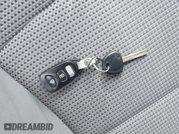 ✅ 2011 Hyundai Sonata GLS • VIN: 5NPEB4AC5BH022937 • Lot: 42829596. Listed on IAAI with 193,507 mi. Free auction sales archive from the USA and detailed vehicle history report at DreamBid. Image 11.