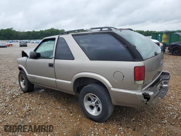 2002 Chevrolet Blazer LS with VIN 1GNCS18W92K112977, listed as a Copart auction lot 58580545 with Not provided miles and Salvage title. Bid and sale history available at DreamBid. Image 2.