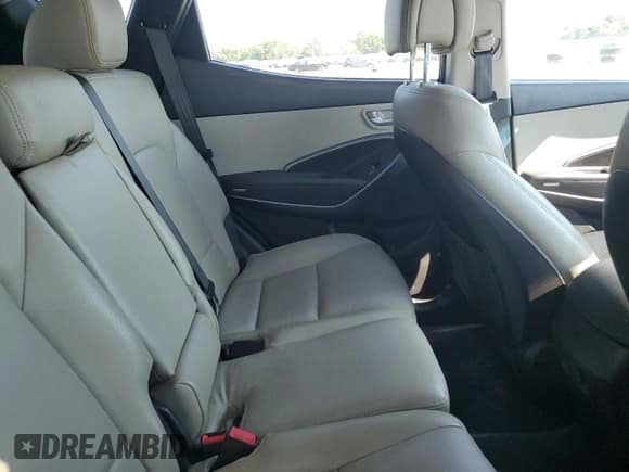 ✅ 2017 Hyundai Santa Fe 2.4L • VIN: 5NMZU3LB6HH017181 • Lot: 86410045. Listed on Copart with 87,760 mi. Free auction sales archive from the USA and detailed vehicle history report at DreamBid. Image 11.