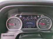 ✅ 2020 Chevrolet Silverado 1500 High Country • VIN: 3GCUYHED8LG163645 • Lot: 74677774. Wystawiony na Copart z przebiegiem 49 489 mil. Bezpłatny archiwum sprzedaży aukcyjnych z USA i szczegółowy raport historii pojazdu na DreamBid. Zdjęcie 9.