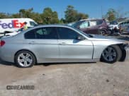 ✅ 2018 BMW 3 Series 330i xDrive • VIN: WBA8D9C52JEM33257 • Lot: 43684648. Listed on IAAI with 92,582 mi. Free auction sales archive from the USA and detailed vehicle history report at DreamBid. Image 13.