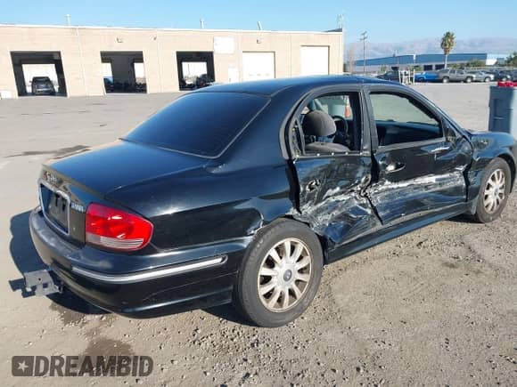 2004 Hyundai Sonata GLS с VIN KMHWF35H14A052824, выставлен на аукционе IAAI как лот 41371159 с пробегом 247 814 миль миль и . История ставок и продаж доступна на DreamBid. Изображение 4.