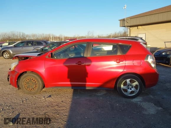 ✅ 2009 Pontiac Vibe 1SA • VIN: 5Y2SP678X9Z454350 • Lot: 43679802. Wystawiony na IAAI z przebiegiem 163 084 mil. Bezpłatny archiwum sprzedaży aukcyjnych z USA i szczegółowy raport historii pojazdu na DreamBid. Zdjęcie 14.