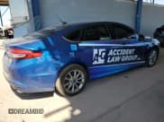 ✅ 2017 Ford Fusion Hybrid S • VIN: 3FA6P0UU2HR330792 • Lot: 67986545. Wystawiony na Copart z przebiegiem 122 474 mil. Bezpłatny archiwum sprzedaży aukcyjnych z USA i szczegółowy raport historii pojazdu na DreamBid. Zdjęcie 3.