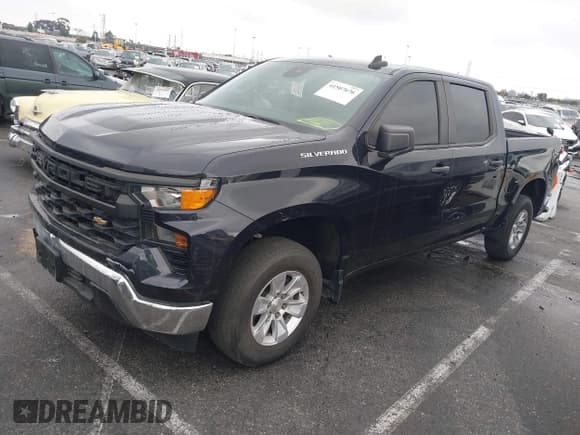 ✅ 2022 Chevrolet Silverado 1500 Work Truck • VIN: 1GCPAAEKXNZ620093 • Lot: 41507676. Wystawiony na IAAI z przebiegiem 34 699 mil. Bezpłatny archiwum sprzedaży aukcyjnych z USA i szczegółowy raport historii pojazdu na DreamBid. Zdjęcie 20.