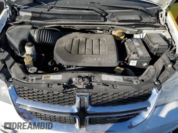 ✅ 2016 Dodge Grand Caravan SE • VIN: 2C4RDGBG6GR183029 • Lot: 81999665. Wystawiony na Copart z przebiegiem 360 602 mil. Bezpłatny archiwum sprzedaży aukcyjnych z USA i szczegółowy raport historii pojazdu na DreamBid. Zdjęcie 12.