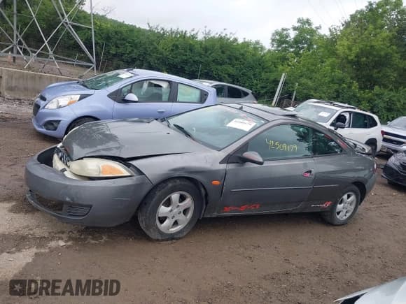 ✅ 2002 Mercury Cougar • VIN: 1ZWFT61L925618994 • Lot: 42509179. Listed on IAAI with 159,093 mi. Free auction sales archive from the USA and detailed vehicle history report at DreamBid. Image 14.