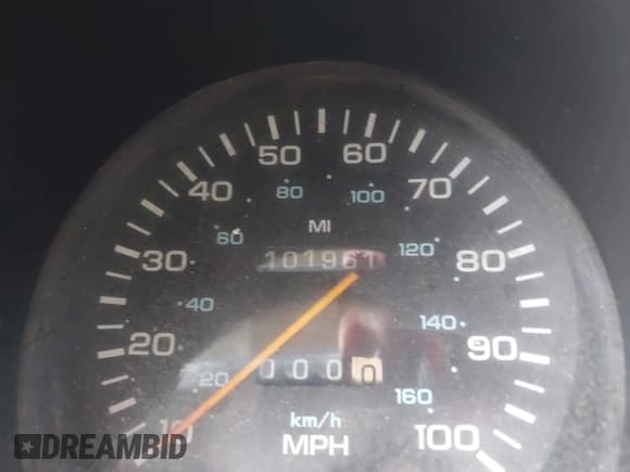 ✅ 1992 Dodge Passenger • VIN: 2B5WB35Y5NK172074 • Lot: 42010461. Wystawiony na IAAI z przebiegiem 101 961 mil. Bezpłatny archiwum sprzedaży aukcyjnych z USA i szczegółowy raport historii pojazdu na DreamBid. Zdjęcie 14.