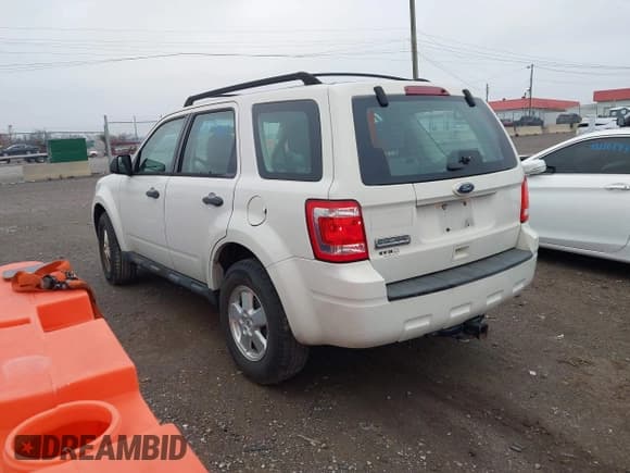 ✅ 2012 Ford Escape XLS • VIN: 1FMCU0C79CKC29002 • Lot: 43837569. Listed on IAAI with 241,861 mi. Free auction sales archive from the USA and detailed vehicle history report at DreamBid. Image 3.